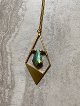 Load image into Gallery viewer, Labradorite Geometric Diamond