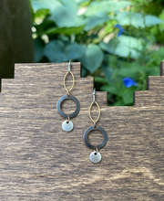 Load image into Gallery viewer, Negroni Earrings
