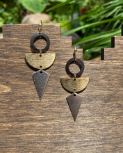 Load image into Gallery viewer, Cosmopolitan Earrings
