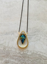Load image into Gallery viewer, Labradorite Frame Necklace
