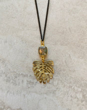 Load image into Gallery viewer, Textured Monstera Labradorite Necklace
