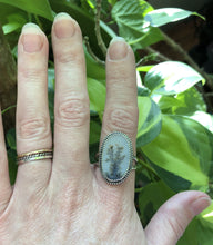 Load image into Gallery viewer, Dendritic Agate double band ring Sz 10
