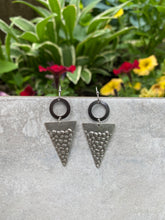 Load image into Gallery viewer, Moscato Earrings
