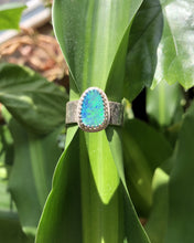 Load image into Gallery viewer, Opal Doublet on hammered band sz 9
